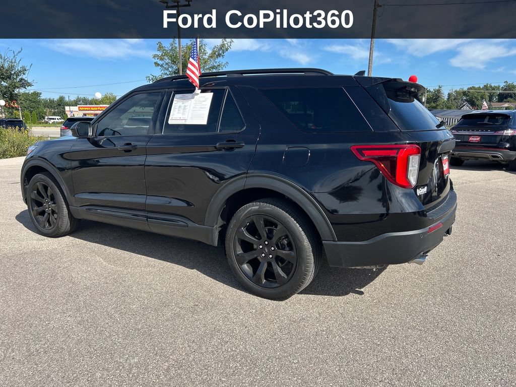 Used 2024 Ford Explorer ST-Line w/ Class IV Trailer Tow Package AWD/4WD image 3