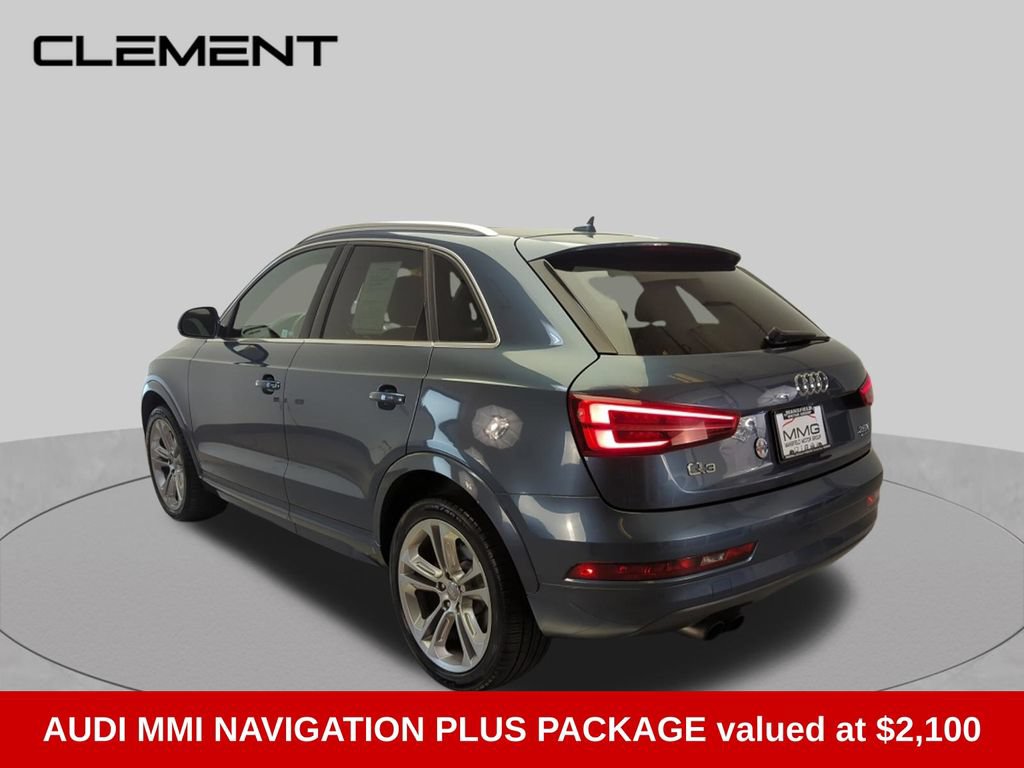 Used 2018 Audi Q3 2.0T Premium Plus w/ Premium Plus Package AWD/4WD image 4