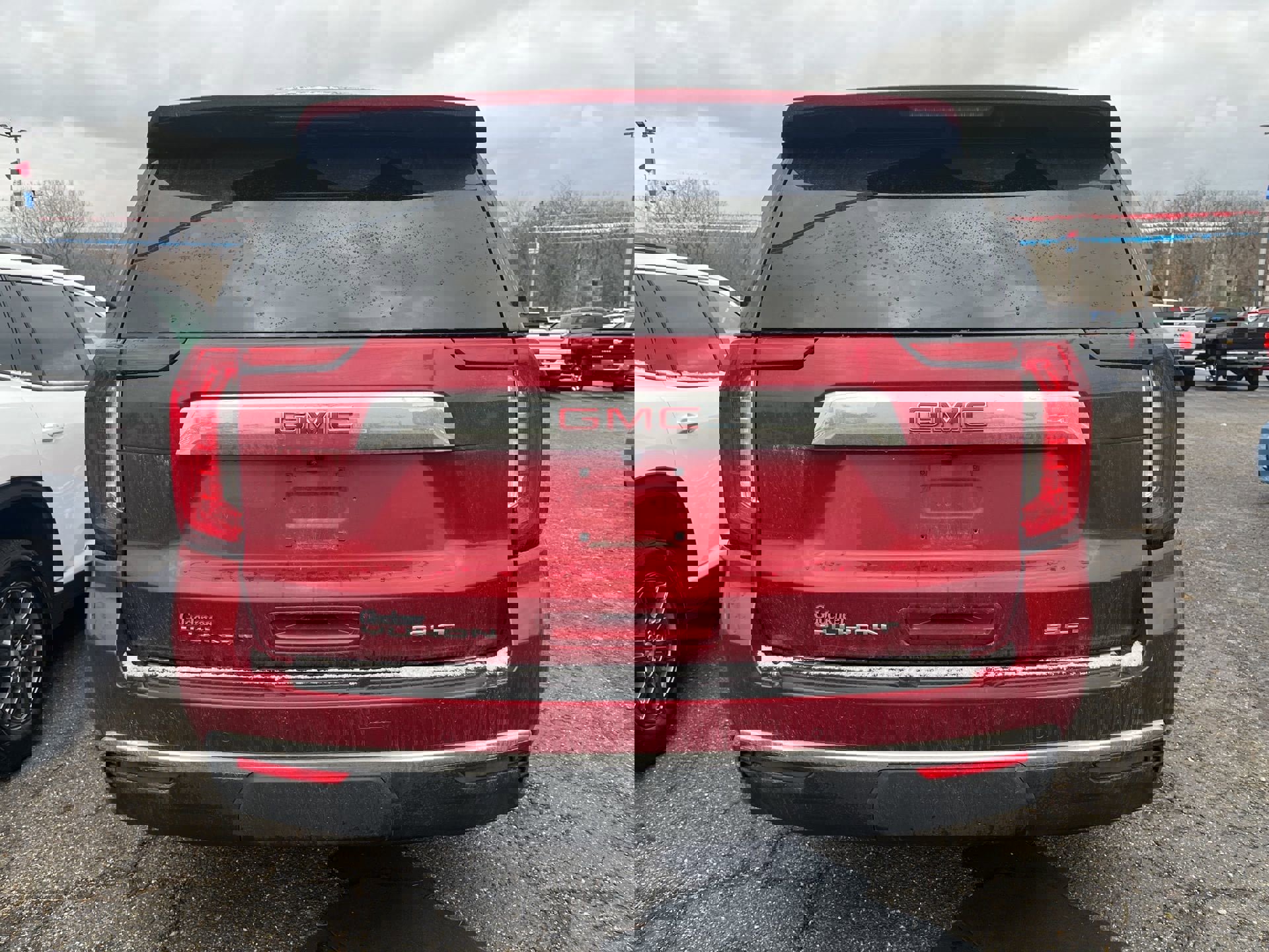 Used 2022 GMC Yukon XL SLT w/ SLT Premium Package image 11