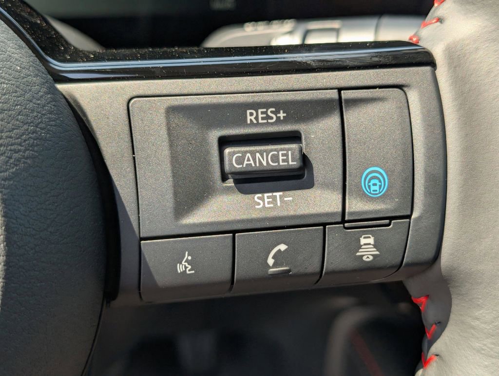 New 2026 Nissan Kicks SR image 19