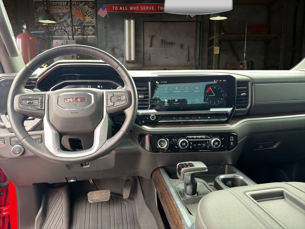 Used 2022 GMC Sierra 1500 Elevation w/ LPO, Elevation Black Package image 20