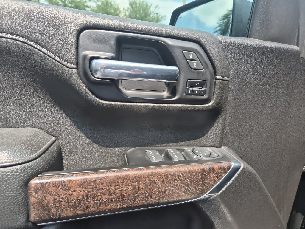 Used 2021 GMC Sierra 1500 Denali AWD/4WD image 10