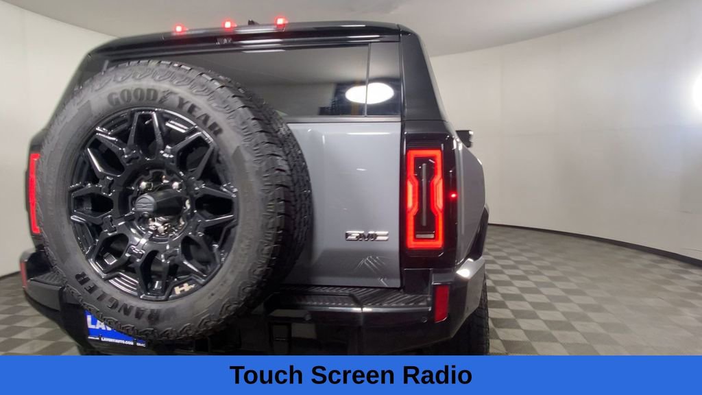 Used 2025 GMC Hummer EV 2X image 11