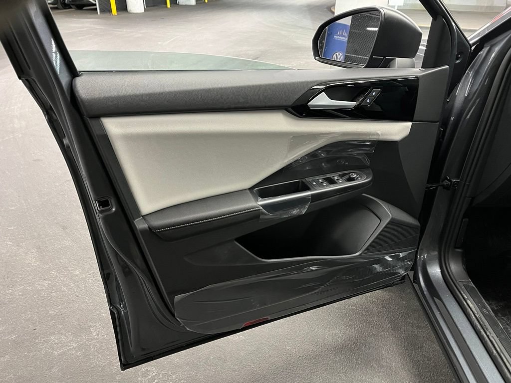 New 2026 Volkswagen Taos S FWD image 18