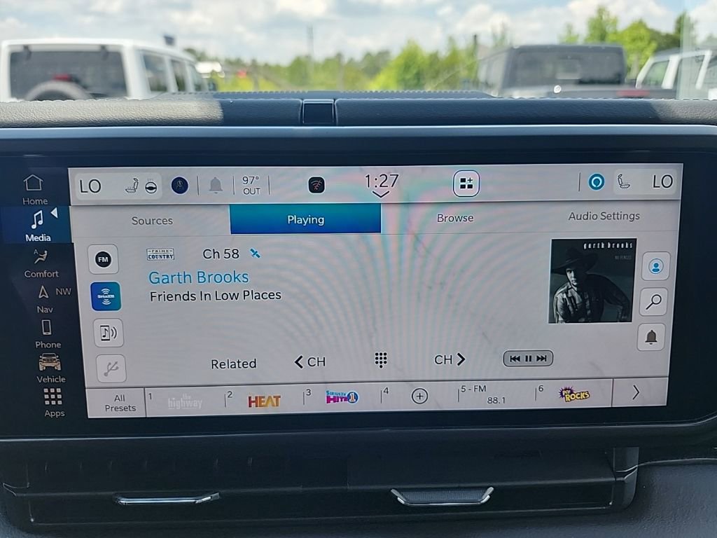 New 2025 Jeep Wrangler Sahara image 30