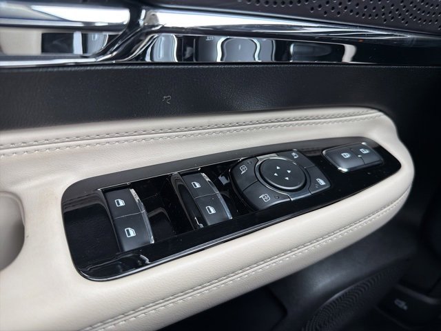 New 2026 Lincoln Corsair Premiere image 17