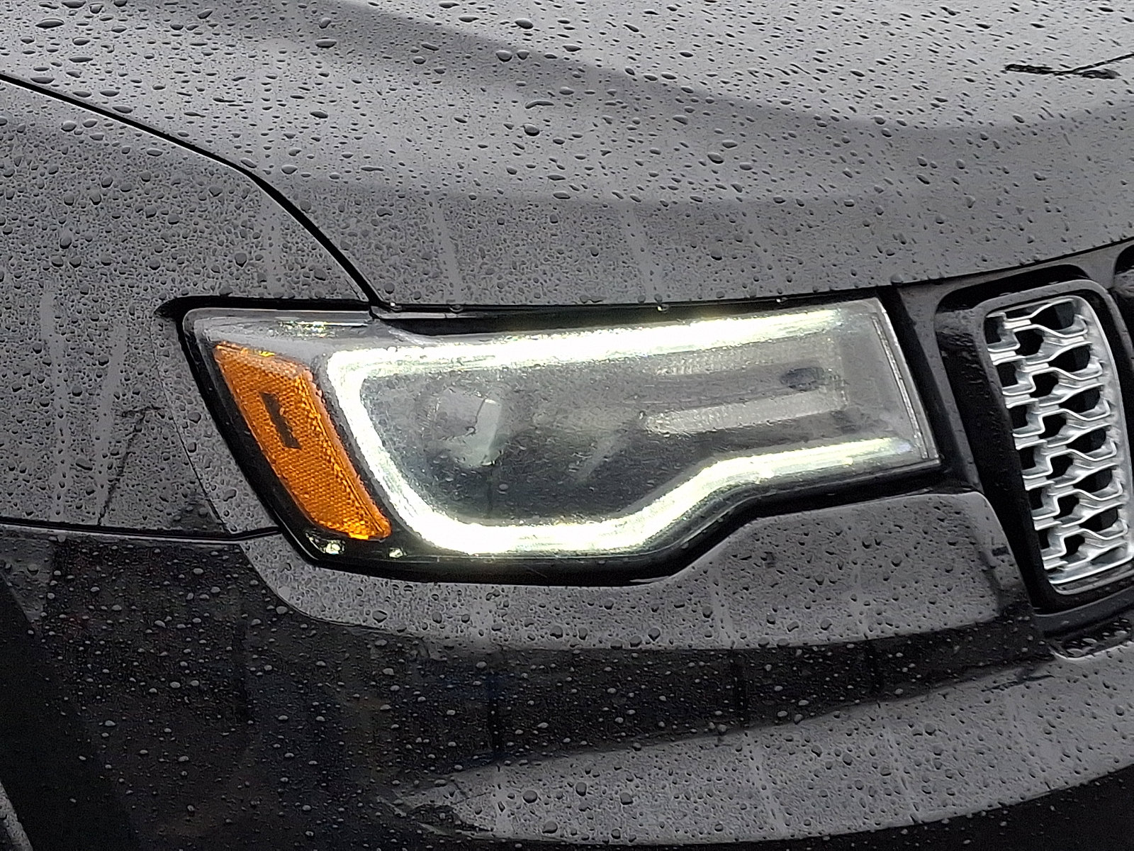 Used 2020 Jeep Grand Cherokee Altitude image 9