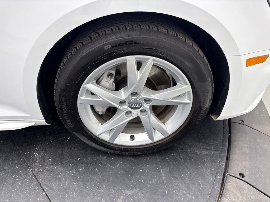 Used 2018 Audi A4 2.0T Premium w/ Convenience Package AWD/4WD image 10