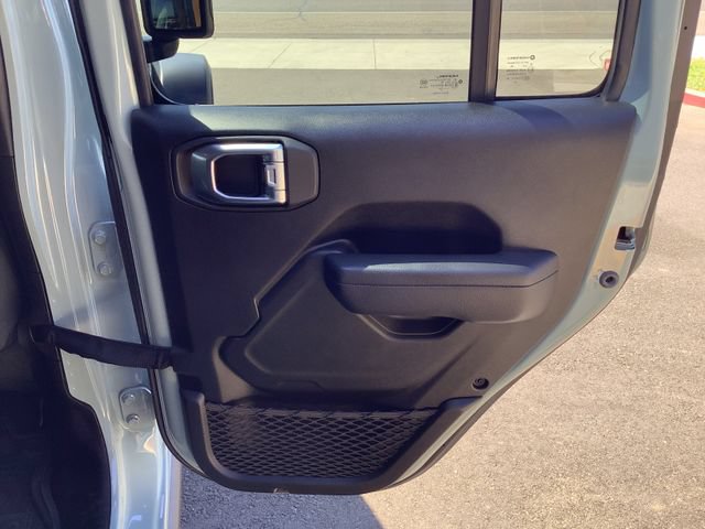 Used 2024 Jeep Wrangler Unlimited AWD/4WD image 35