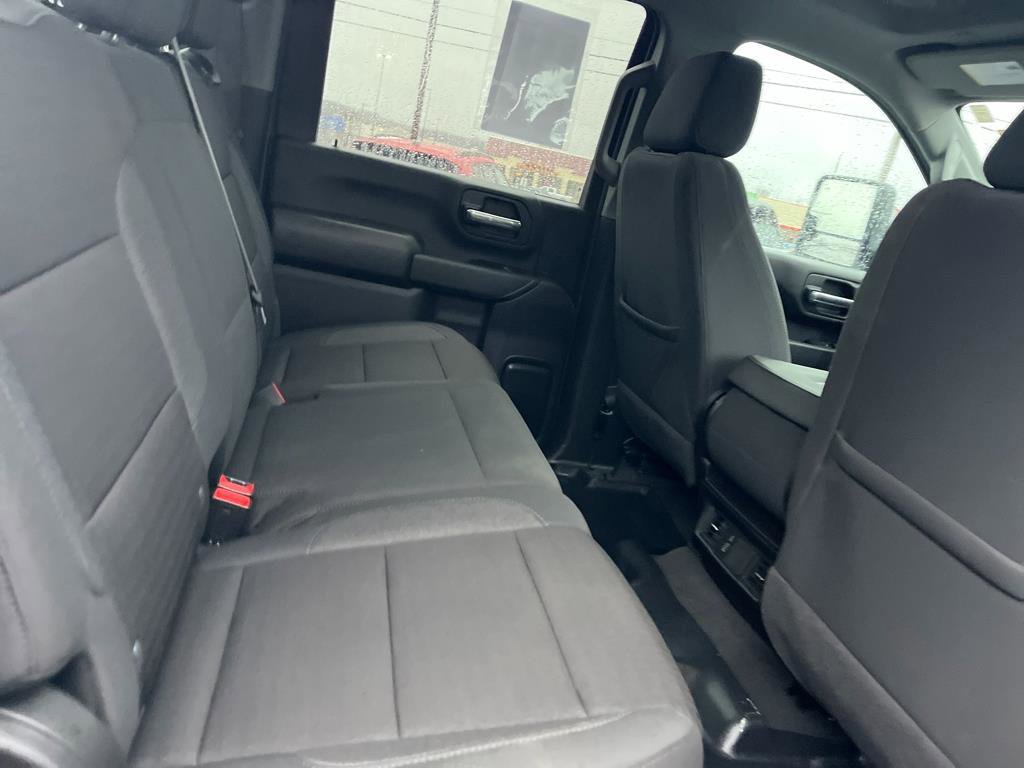 Used 2025 Chevrolet Silverado 2500 Custom w/ Custom Value Package image 25