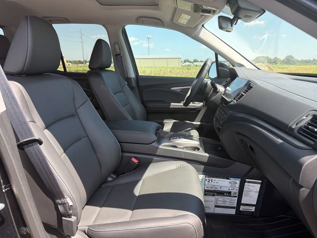 Used 2025 Honda Ridgeline RTL image 14