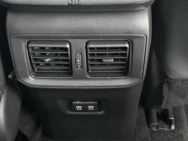 Used 2021 Toyota RAV4 XLE Premium image 14