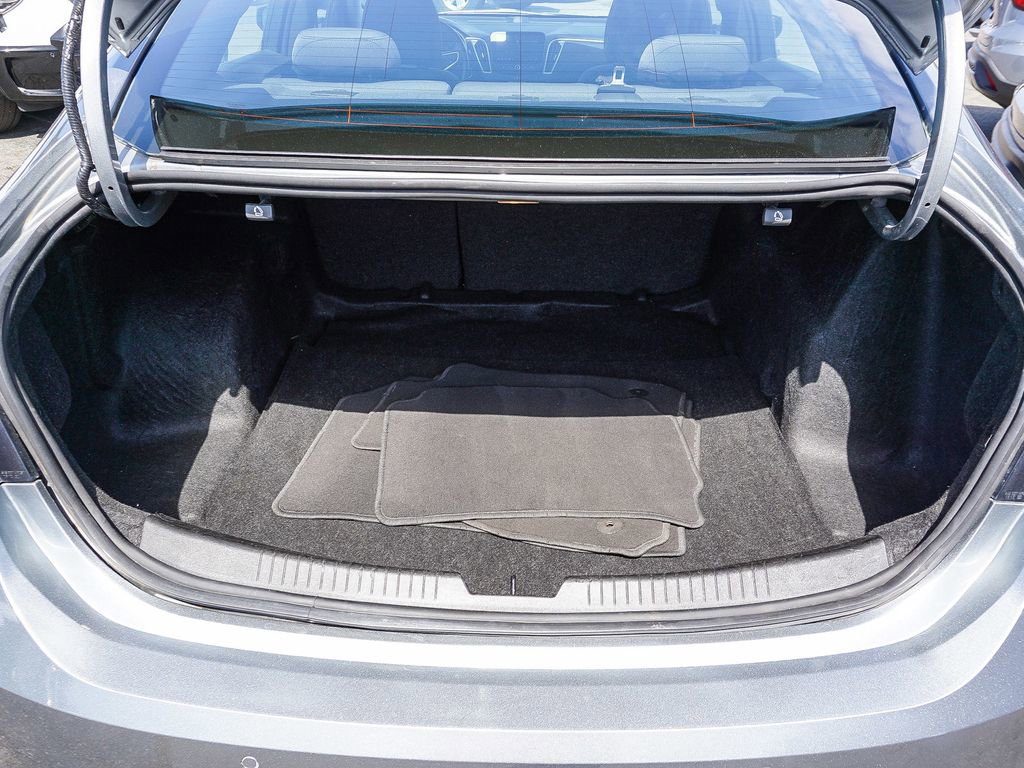Used 2025 Chevrolet Malibu LT FWD image 24