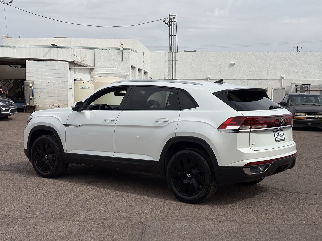 New 2026 Volkswagen Atlas Cross Sport SE image 4