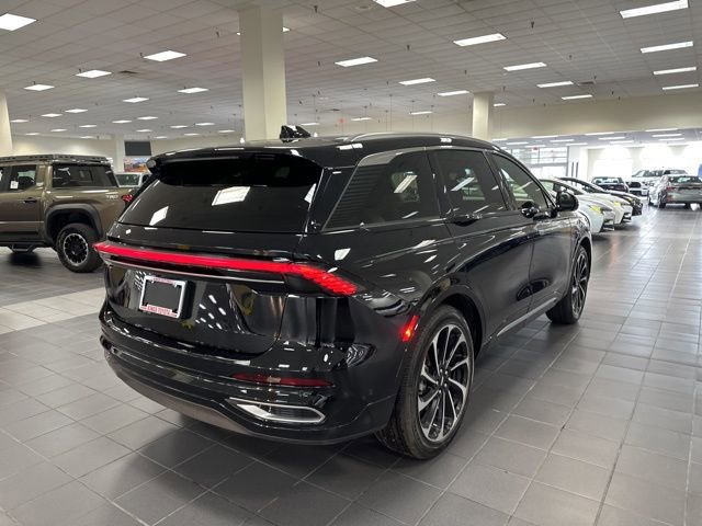 Used 2024 Lincoln Nautilus Black Label image 8