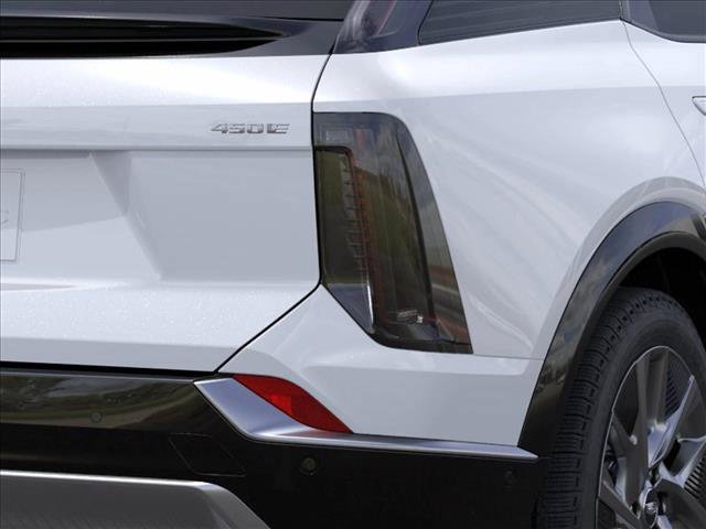New 2026 Cadillac Optiq Luxury 1 RWD image 11