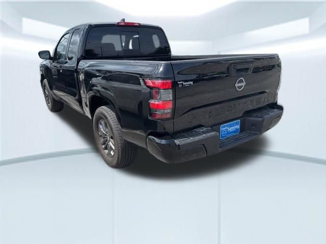 Used 2025 Nissan Frontier SV RWD image 6