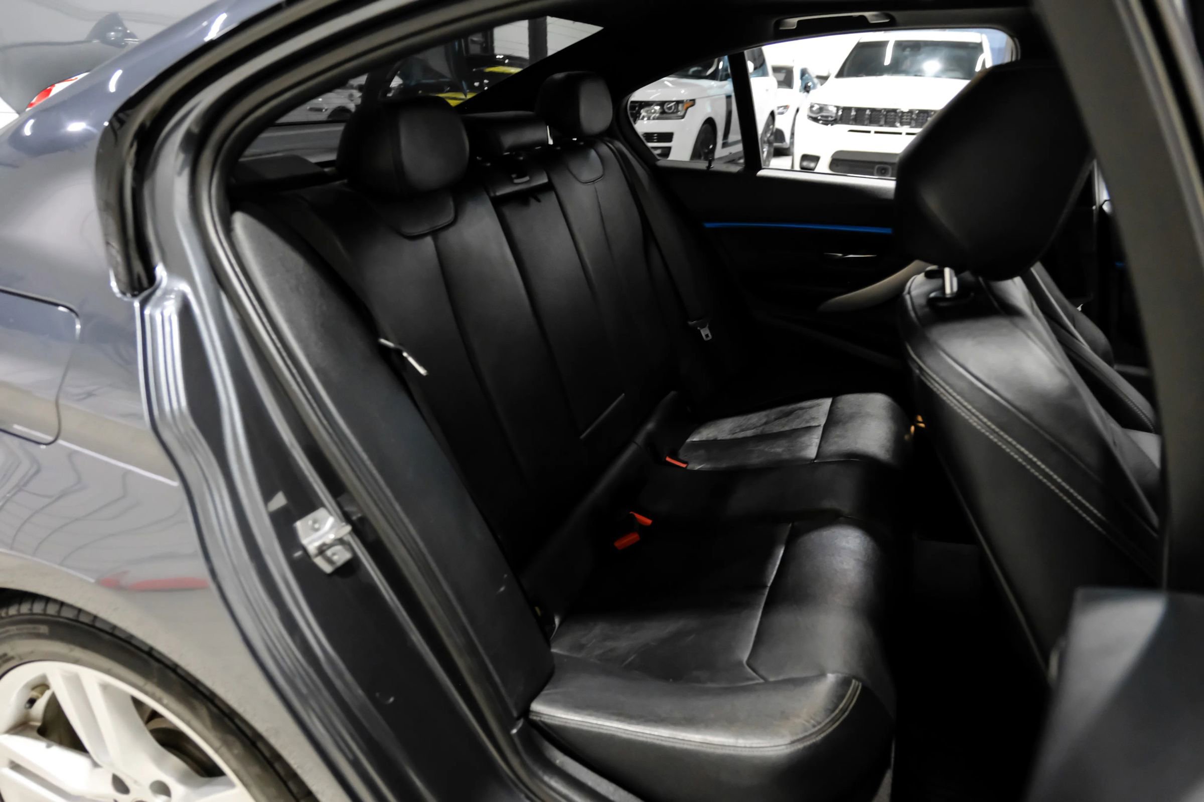 Used 2018 BMW 340i Sedan RWD image 34