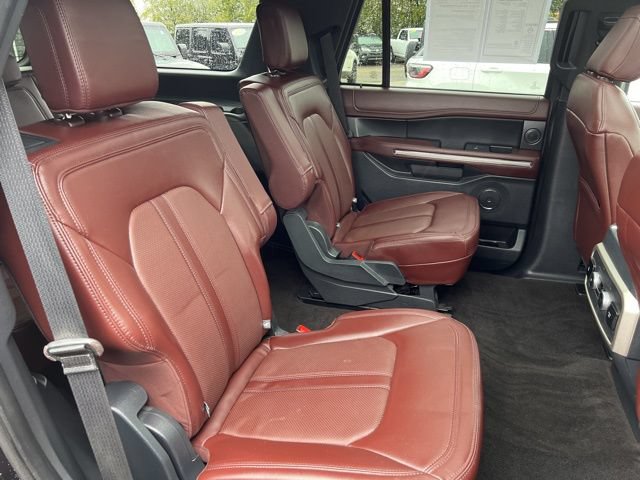 Used 2023 Ford Expedition Limited AWD/4WD image 15