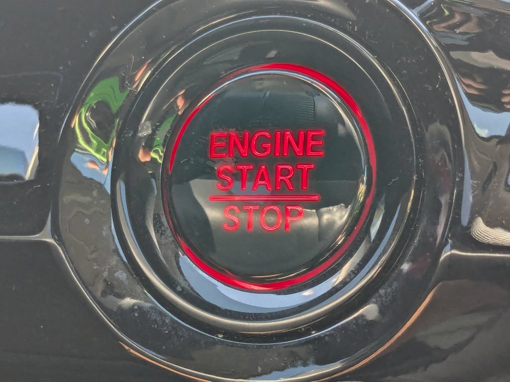 Used 2025 Honda CR-V EX-L image 16