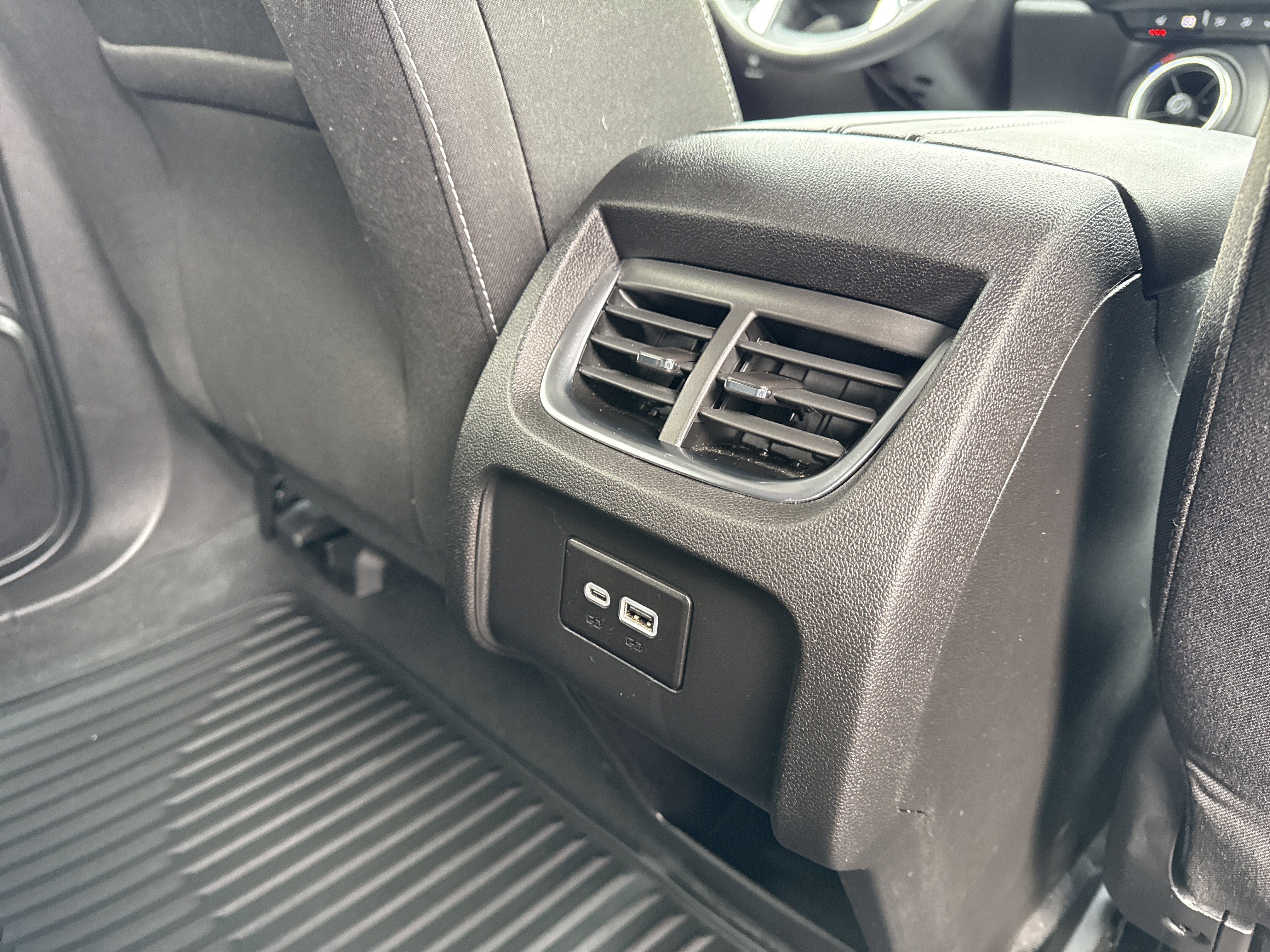 Used 2023 Chevrolet Blazer LT w/ Convenience Package image 30