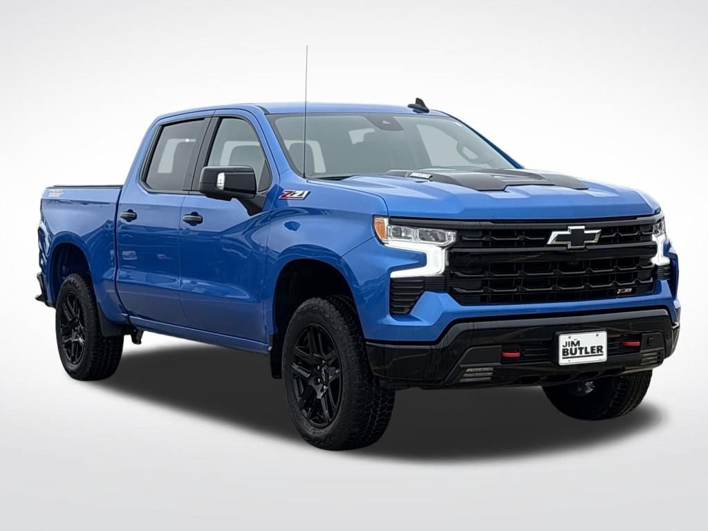 Used 2025 Chevrolet Silverado 1500 LT Trail Boss w/ Convenience Package II AWD/4WD image 9