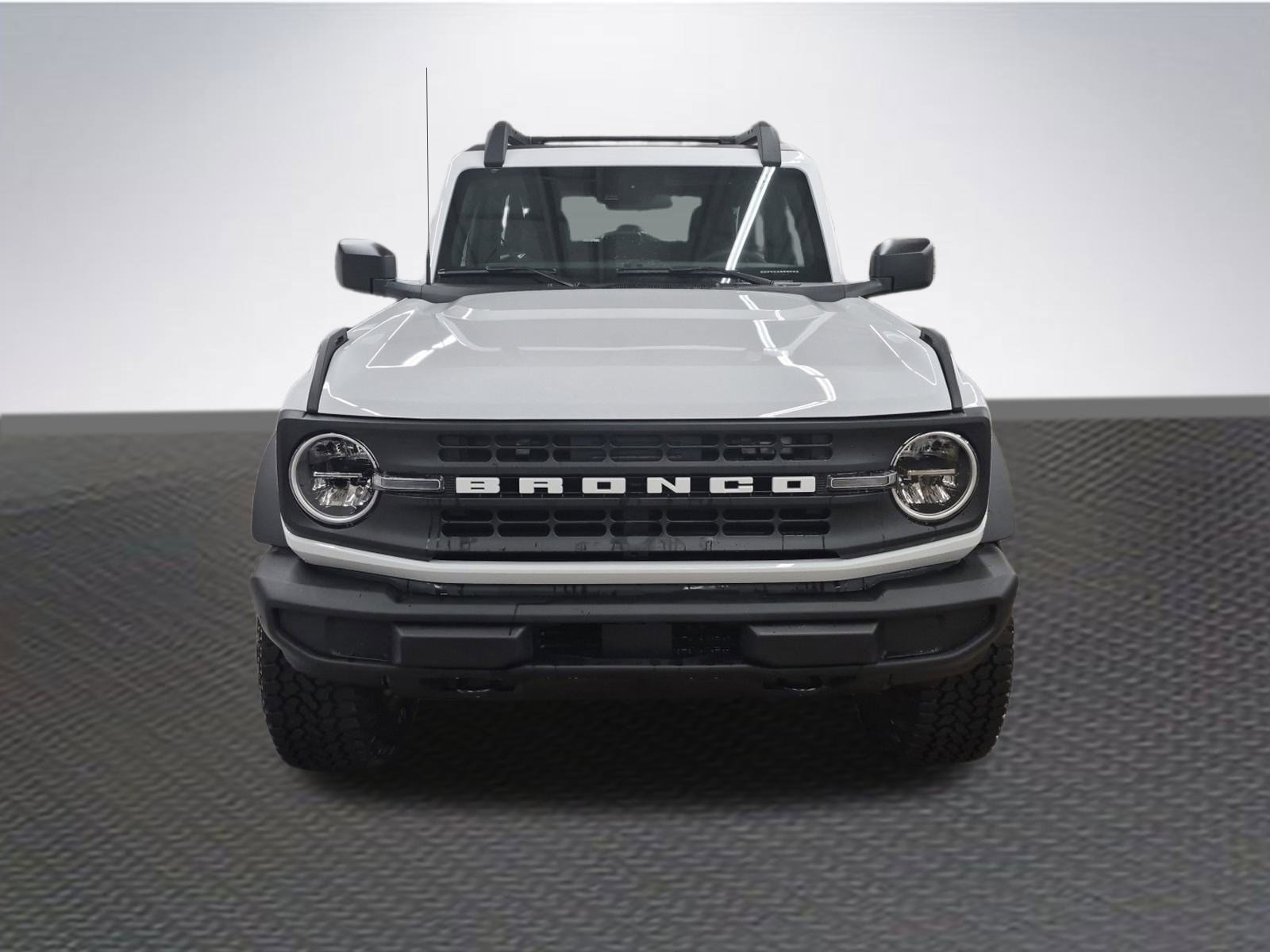 New 2025 Ford Bronco 2-Door w/ Sasquatch Package image 3