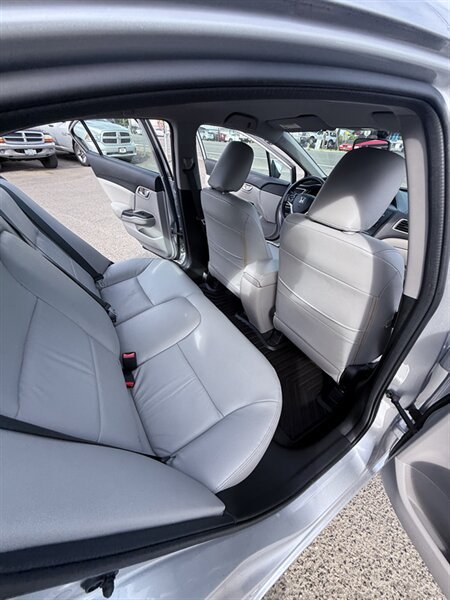 Used 2014 Honda Civic LX image 28
