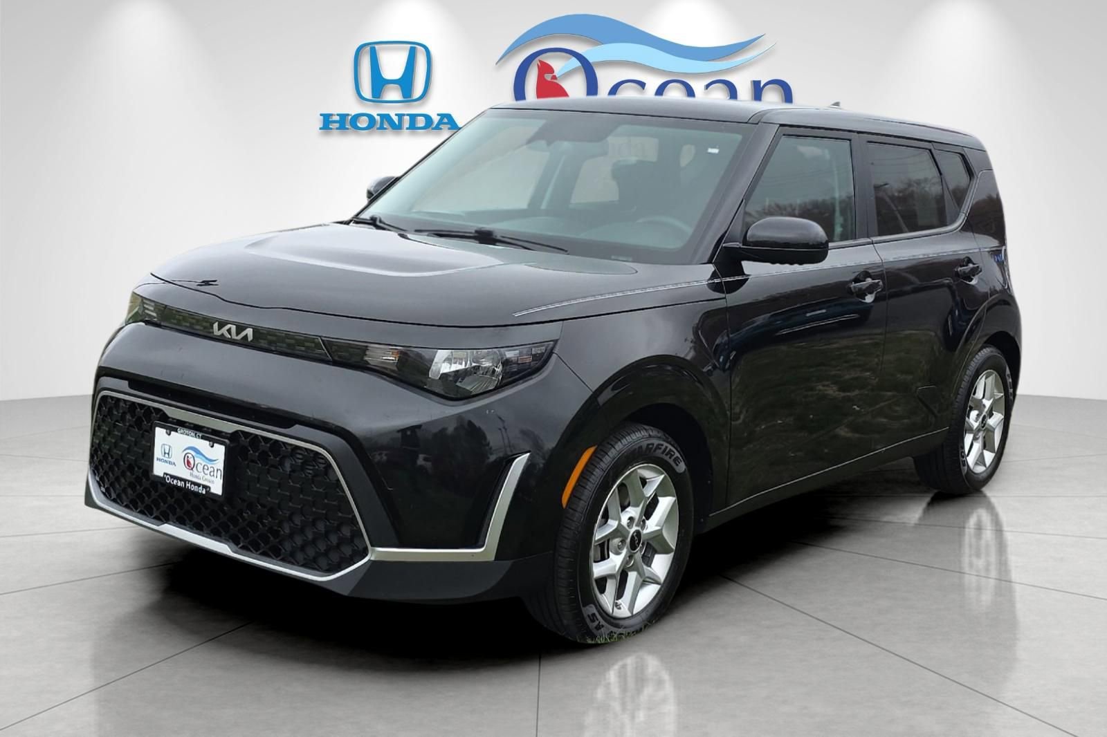 Used 2023 Kia Soul S FWD image 7