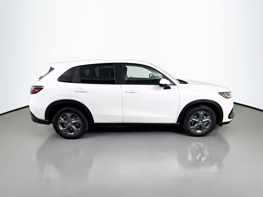 New 2026 Honda HR-V LX image 8