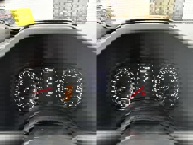 Used 2023 Jeep Renegade Latitude AWD/4WD image 22