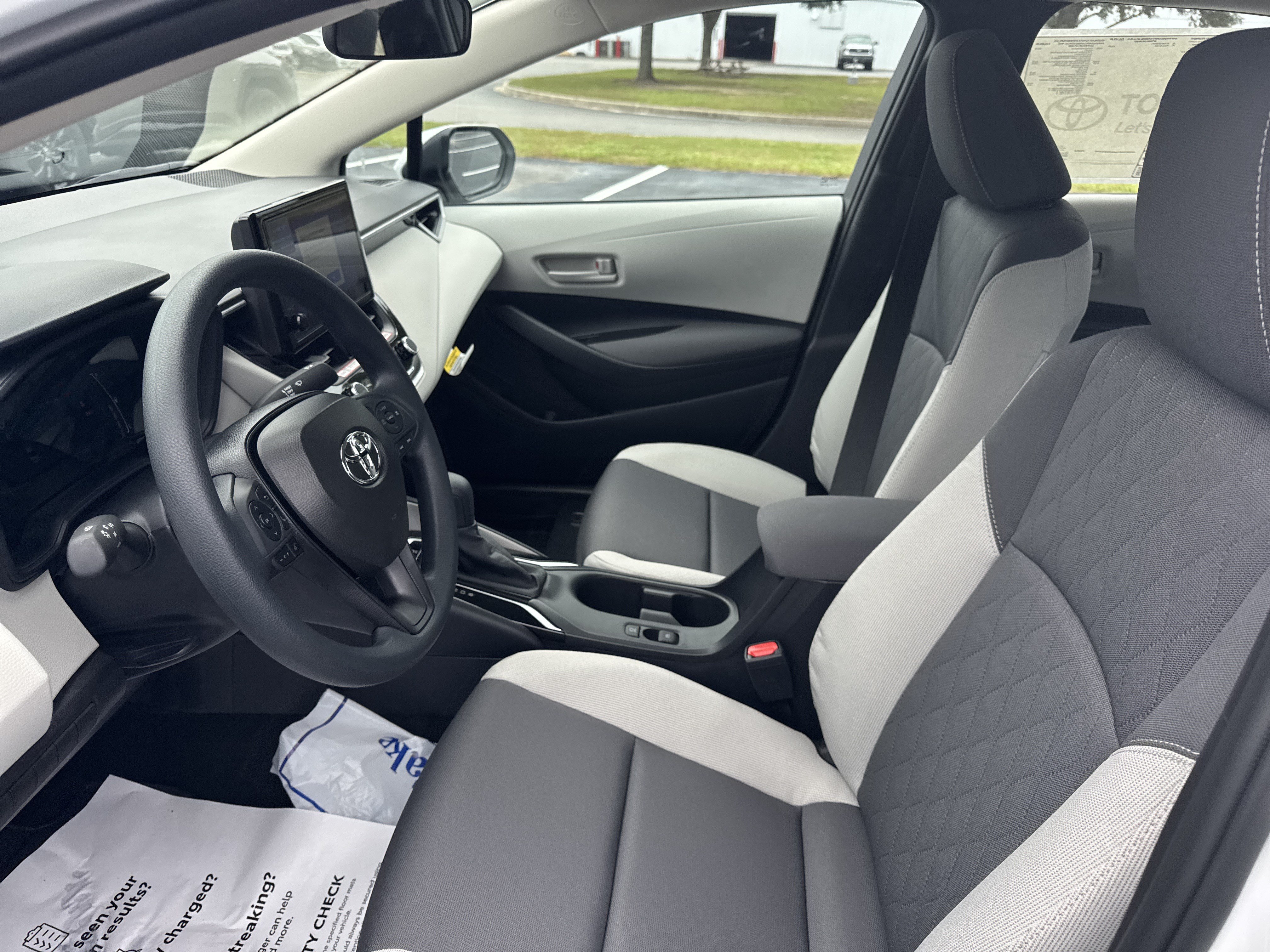 New 2027 Toyota Corolla LE FWD image 13