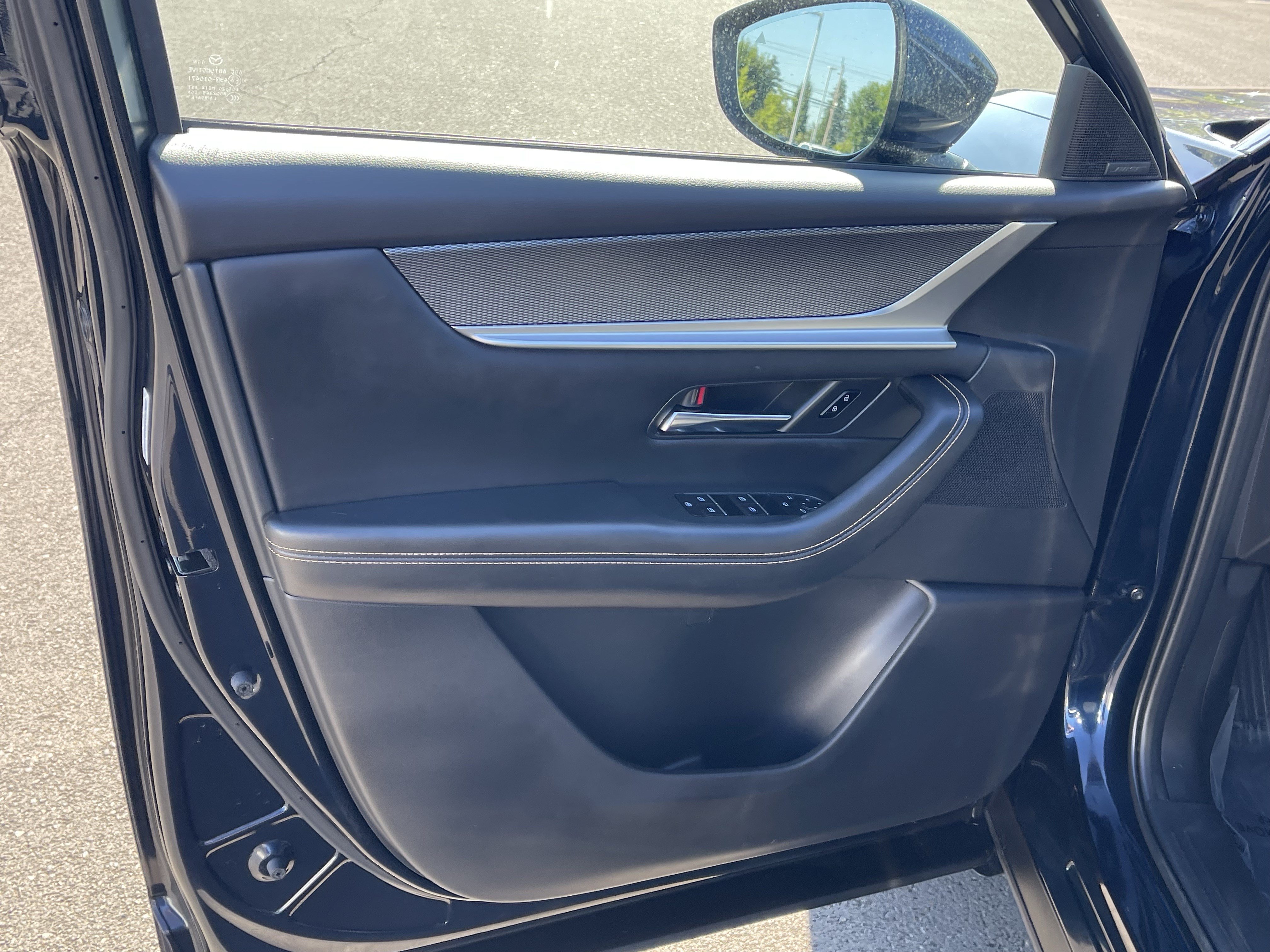 Used 2024 MAZDA CX-90 Plug-In Hybrid w/ Premium Plus AWD/4WD image 17