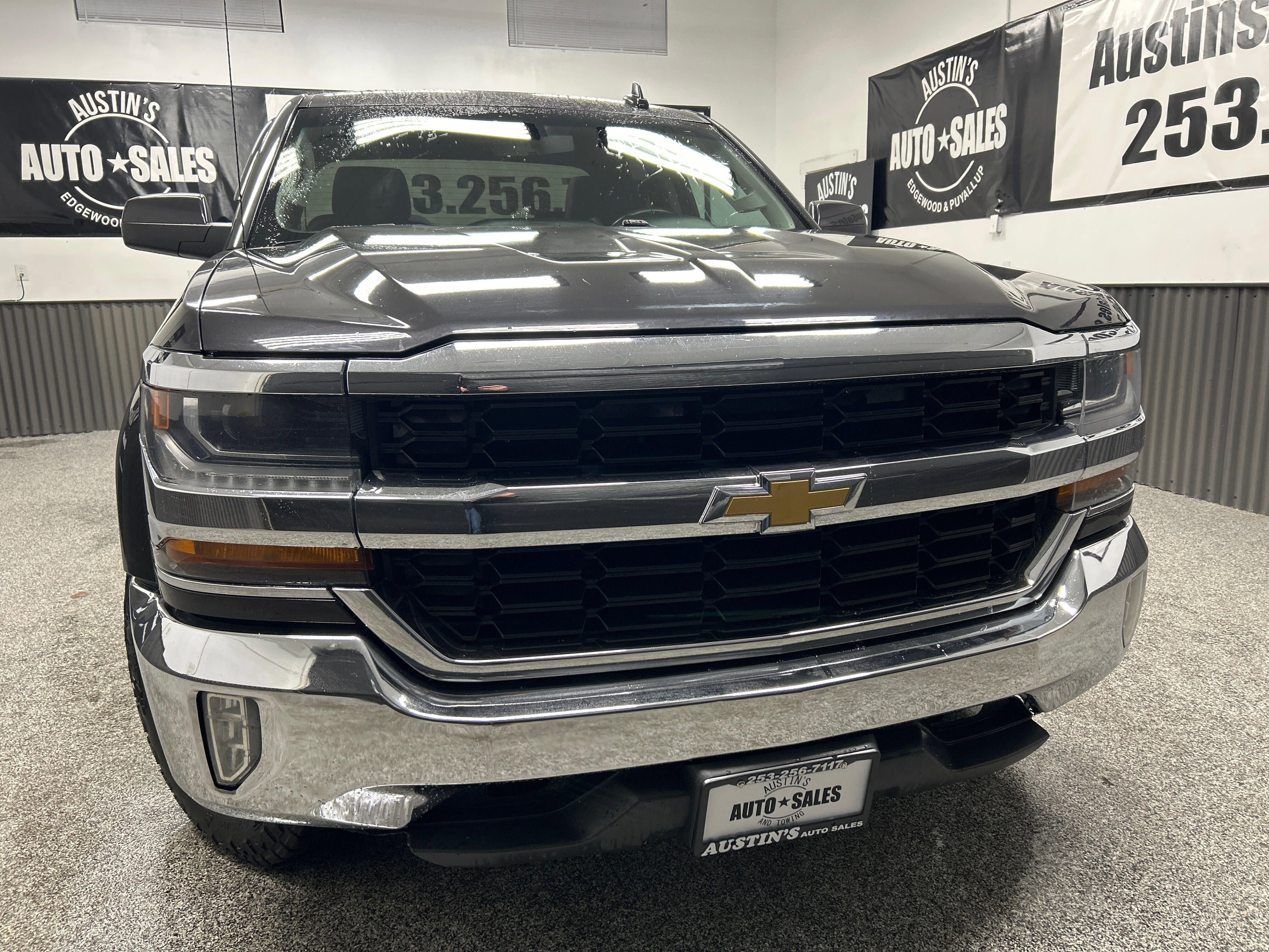 Used 2016 Chevrolet Silverado 1500 LT image 2