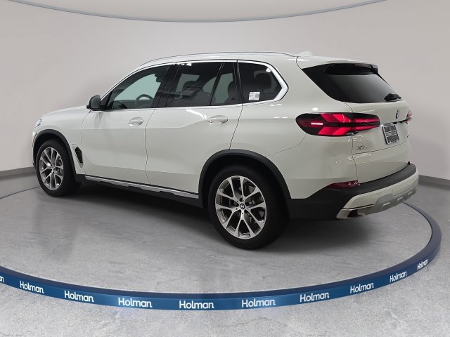 Certified 2024 BMW X5 xDrive40i w/ Premium Package AWD/4WD image 7