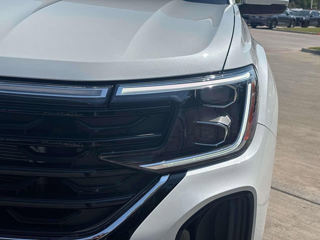 New 2026 Volkswagen Atlas Cross Sport SE image 6