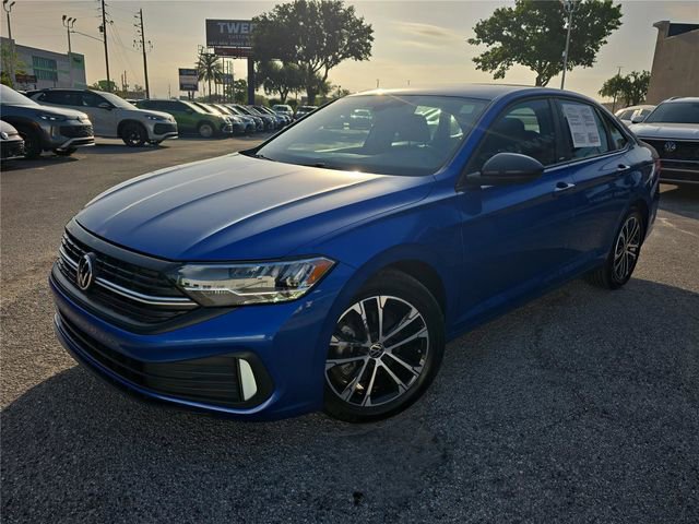 Used 2024 Volkswagen Jetta Sport image 25