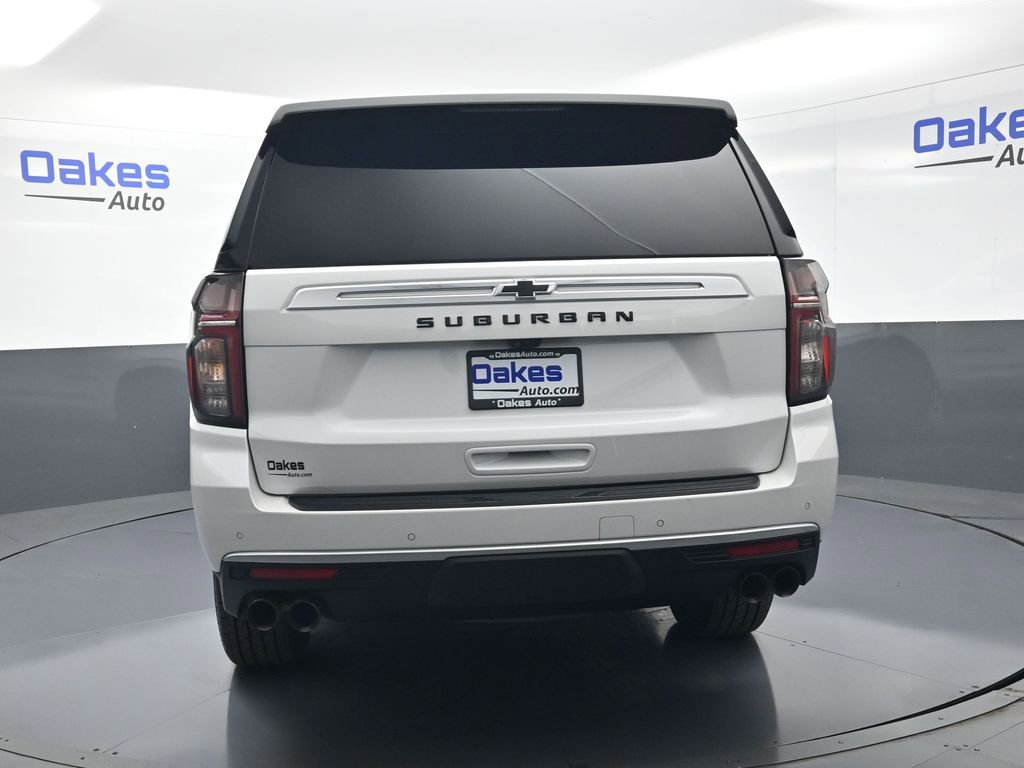 Used 2023 Chevrolet Suburban High Country w/ Premium Package 2 AWD/4WD image 7