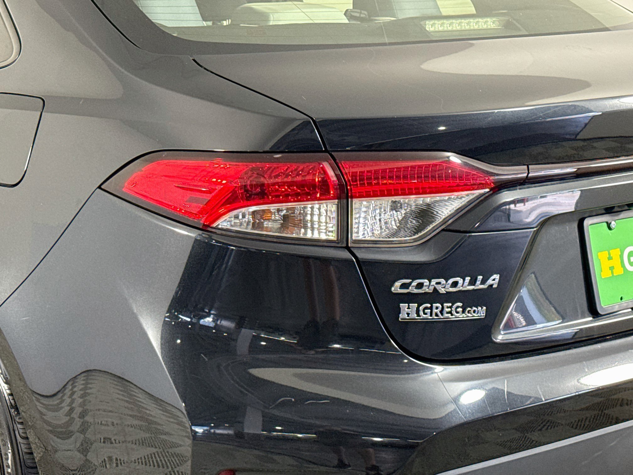 Used 2020 Toyota Corolla LE FWD image 36