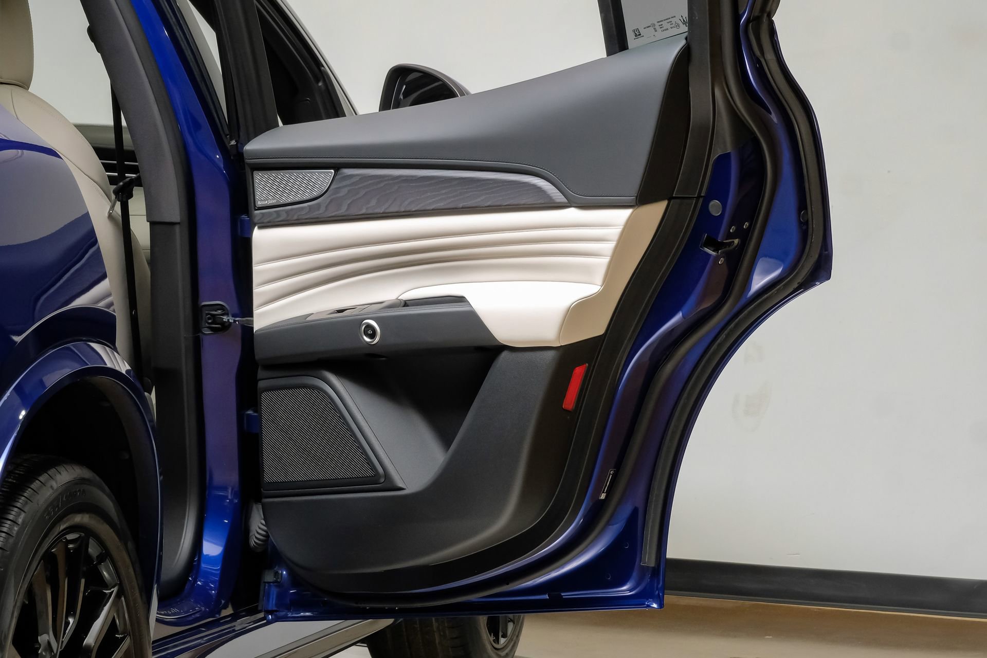 Used 2023 Maserati Grecale Modena image 45