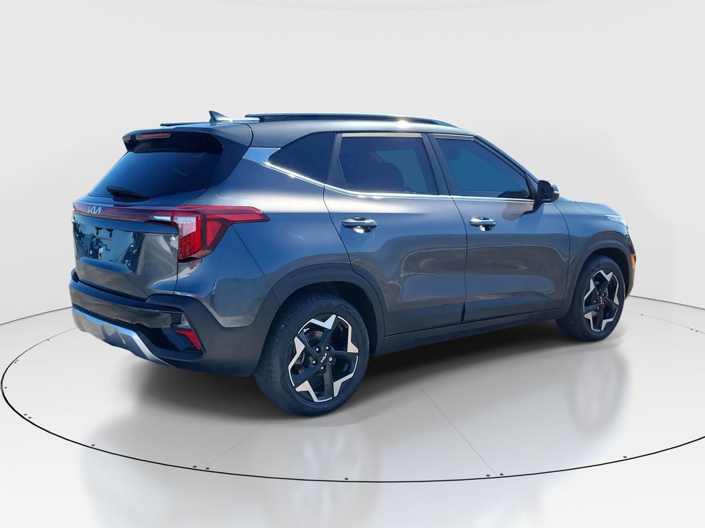 Used 2024 Kia Seltos EX image 6