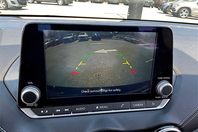 Used 2023 Nissan Sentra SV image 13