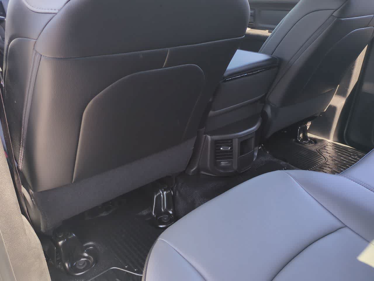 New 2026 RAM 5500 Tradesman w/ Chrome Appearance Group AWD/4WD image 18