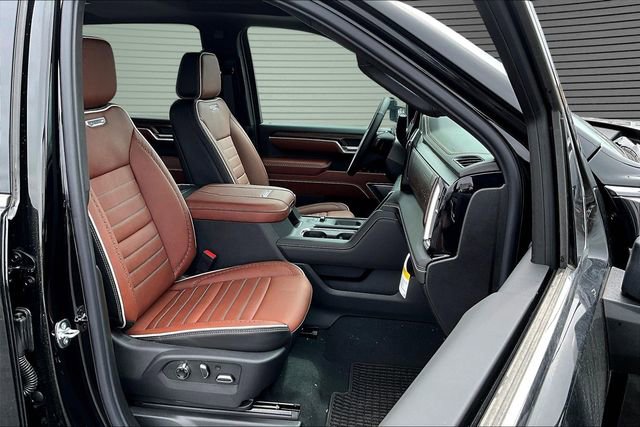 New 2026 GMC Sierra 3500 Denali Ultimate image 11