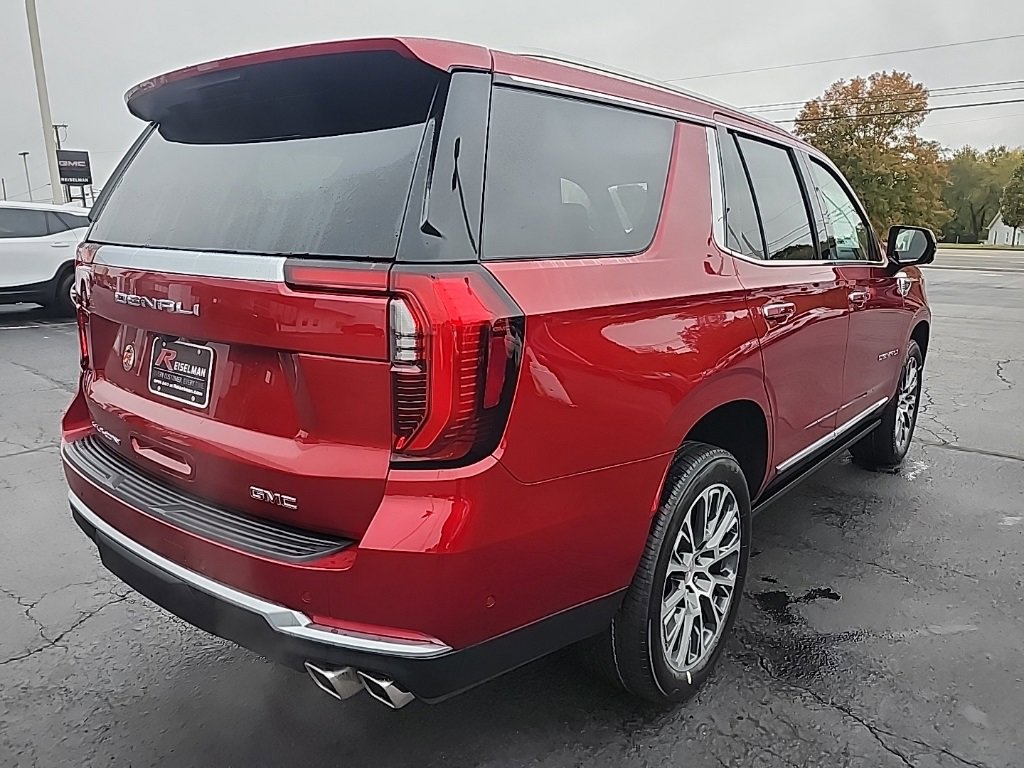 New 2026 GMC Yukon Denali w/ Sun & Power Step Package image 3