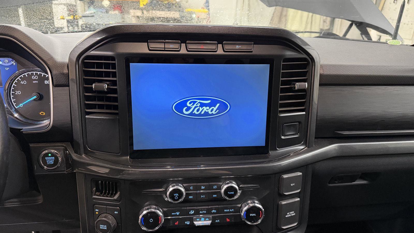 Used 2022 Ford F150 XLT w/ Equipment Group 302A High image 17