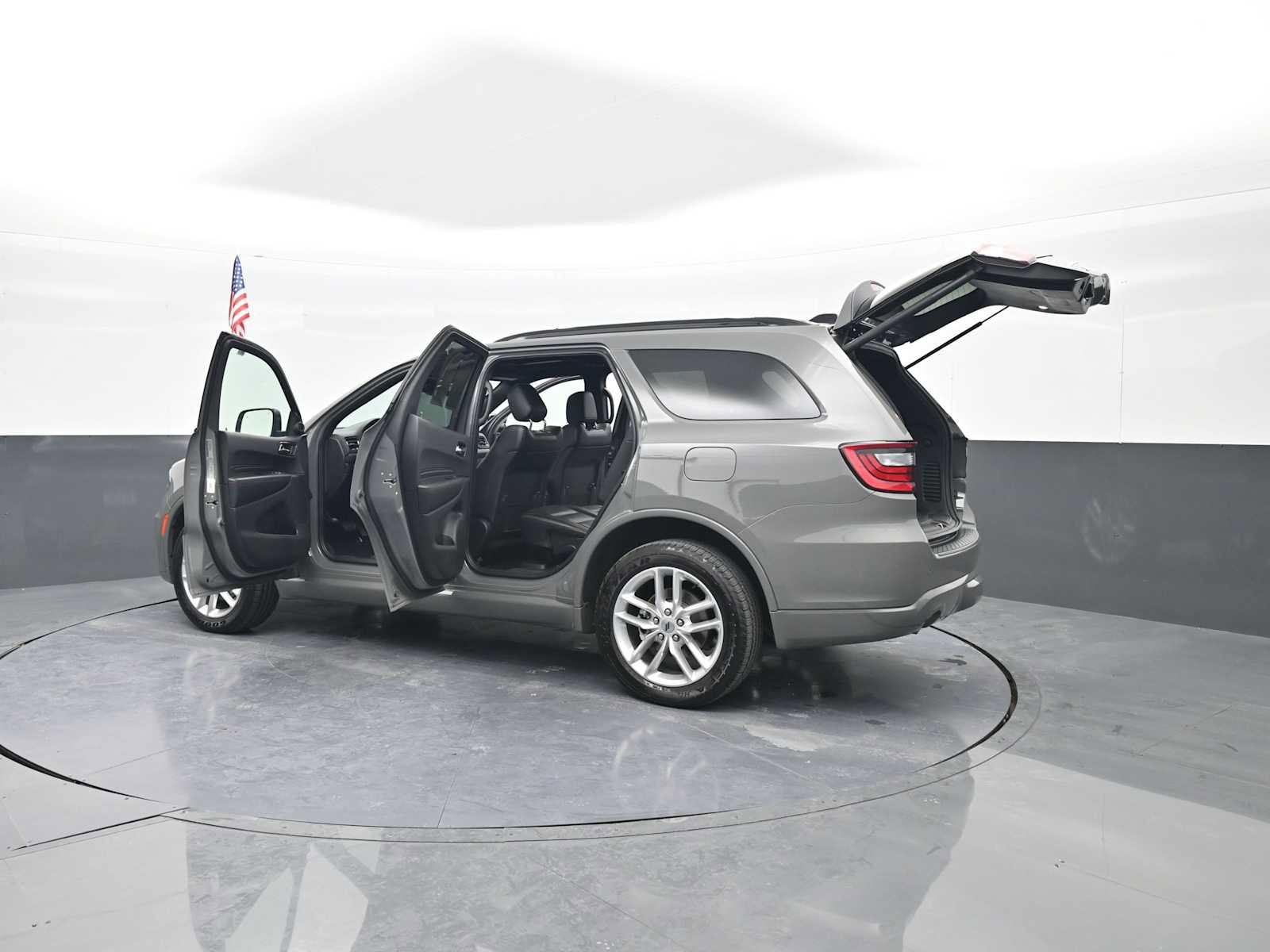 Used 2023 Dodge Durango GT image 36