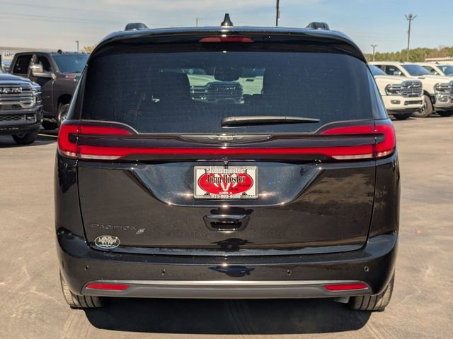 New 2026 Chrysler Pacifica Select w/ S Appearance Package FWD image 6