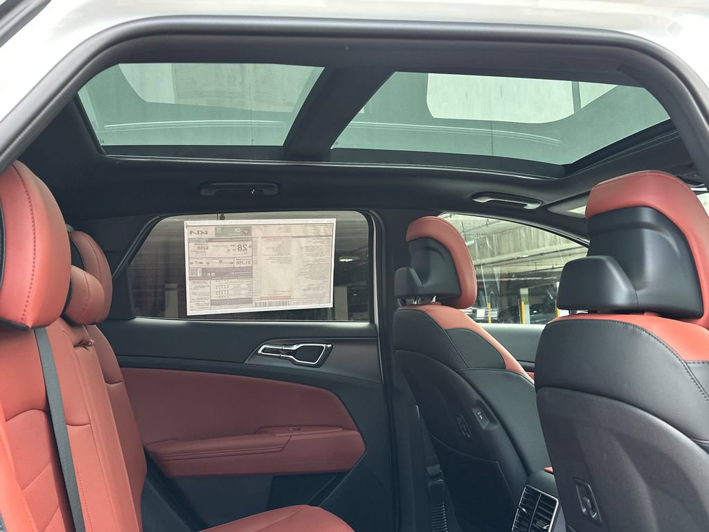 New 2026 Kia Sportage SX FWD image 15