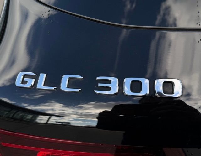 Used 2020 Mercedes-Benz GLC 300 4MATIC image 9